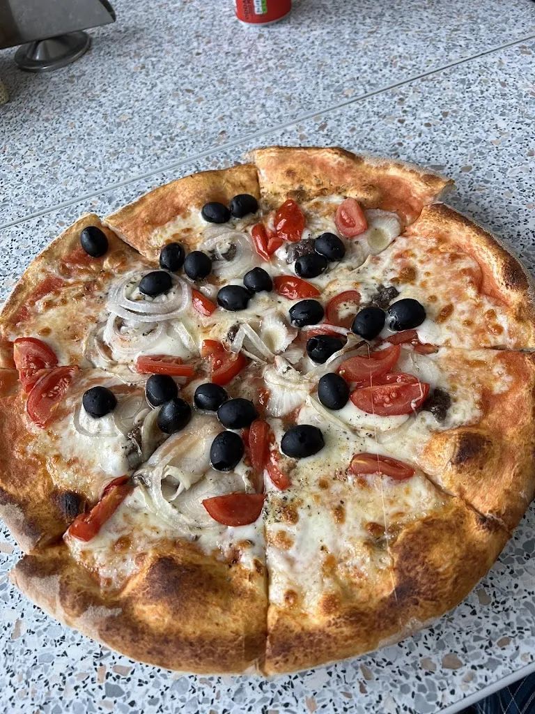 Vadim Katkov_Pizzeria Il Mulino_Orsenigo_review