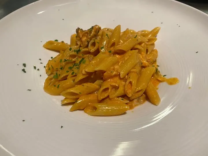 Gianluigi Giavazzi_Ristorante di Cucina Italiana e Orientale Buon Prezzo a Osio - Mare Profondo_Osio Sopra_review