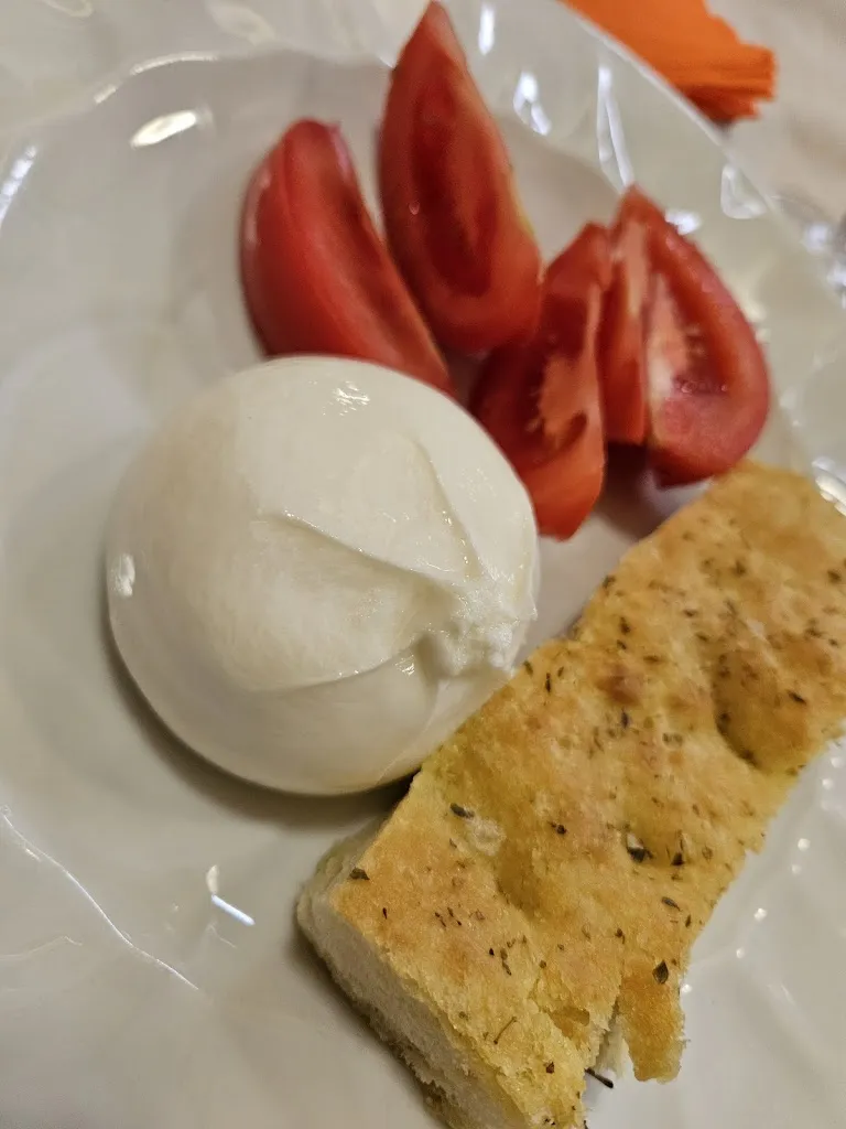 Mete Yılmazer_Le Querce_Ossona_review