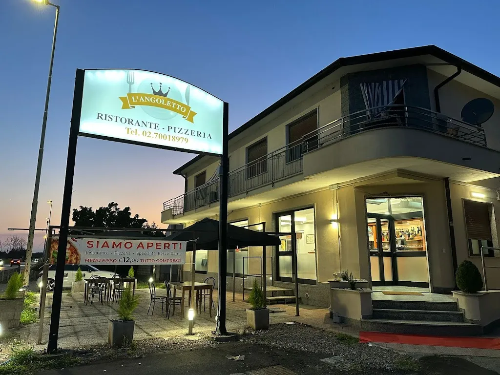 Ristorante Pizzeria L'Angoletto restaurant in Ossona