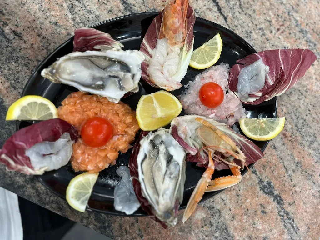 Ristorante Pizzeria L'Angoletto_Ossona_slider_image_3