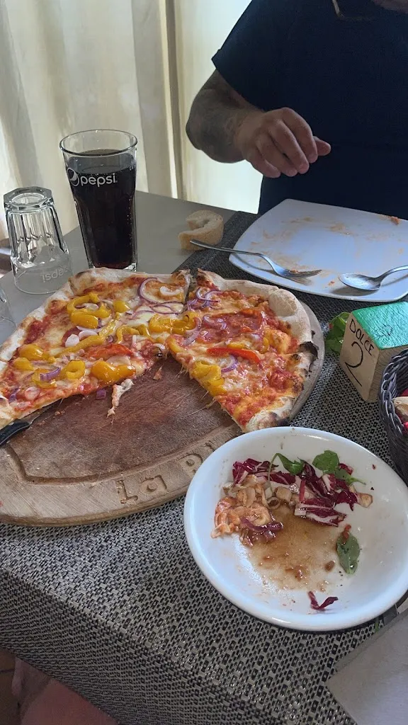 Tommy Perry_Tourlé la Pizzeria di Ossona_Ossona_review