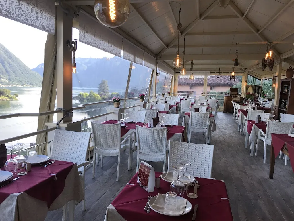 Ristorante Osteria Al Vecchio Bacucco restaurant in Ossuccio