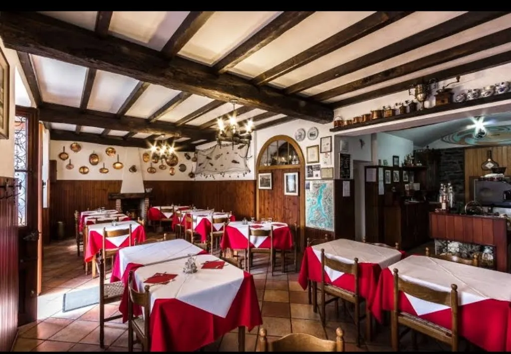 Trattoria San Giacomo restaurant in Ossuccio