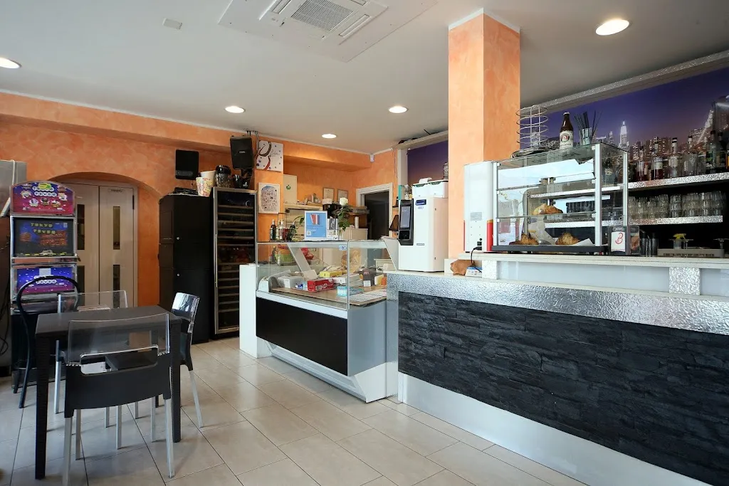 Bar del Porto Ristorante Pizzeria_Osteno-Claino_slider_image_1