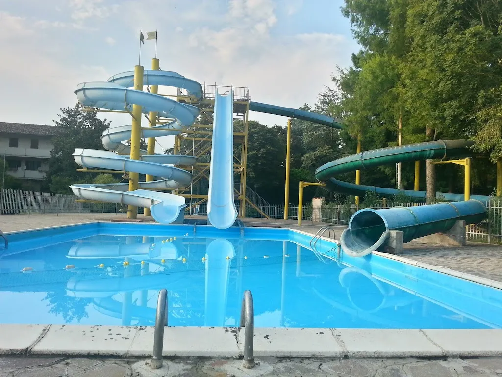 Aguapark - Parco Acquatico di Ostiano restaurant in Ostiano