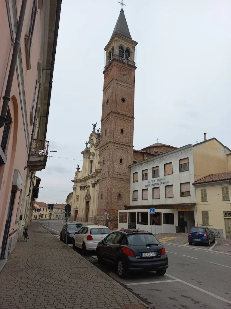 Regal Cafè Di Sharon Bononi_Ottobiano_slider_image_2