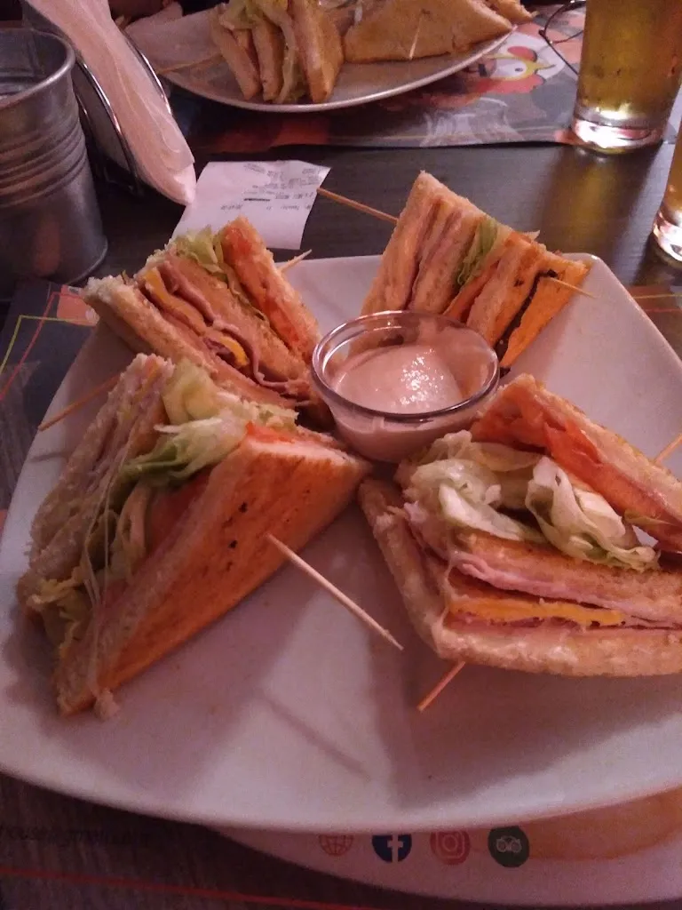 Menu_Chicken House_Ozzero_image_6