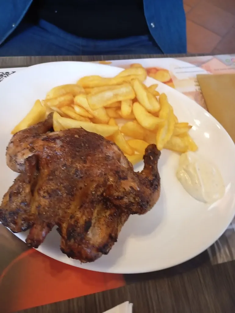 Ery Pao Salazar_Chicken House_Ozzero_review