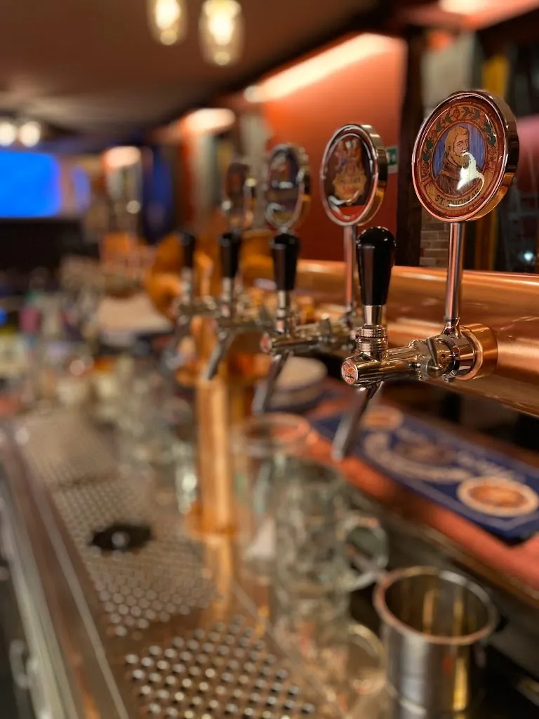 Chicken House_Ozzero_slider_image_3