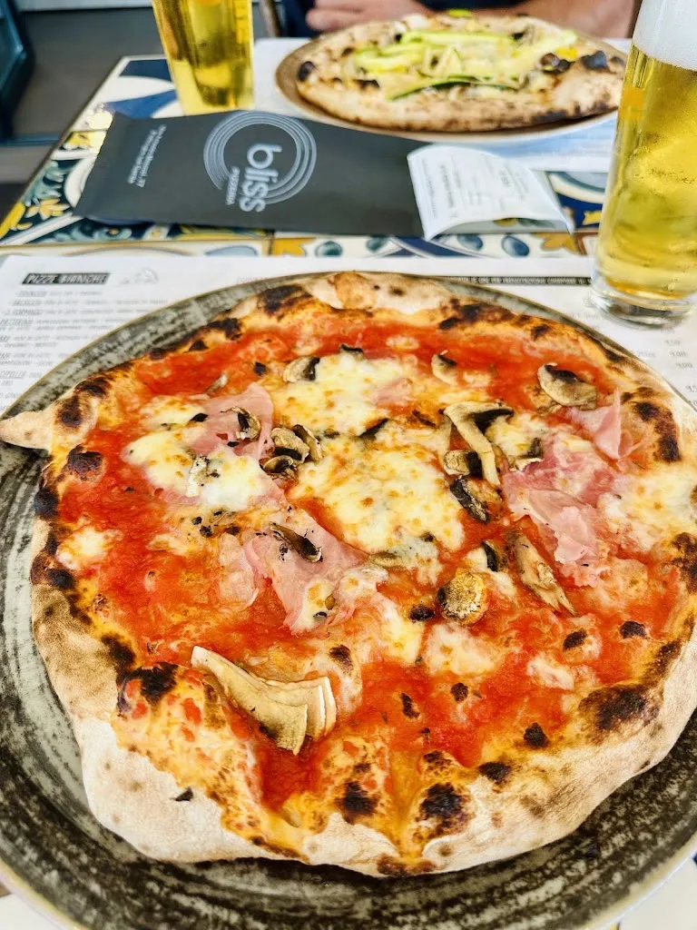 Paweł Berestecki_Bliss Coffee & food_Padenghe sul Garda_review