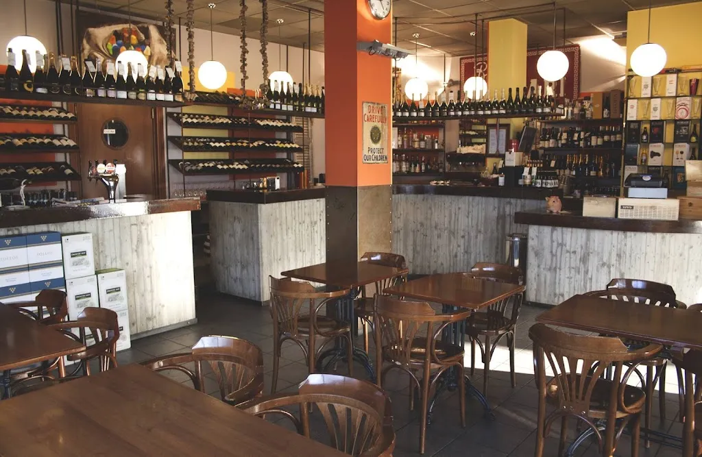 Vineria La Stazione_Paderno d'Adda_slider_image_1