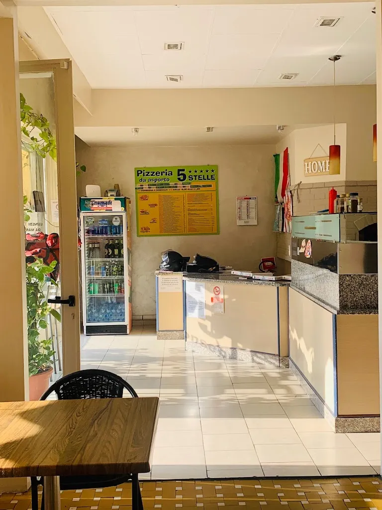 Pizzeria 5 Stelle restaurant in Paderno Franciacorta