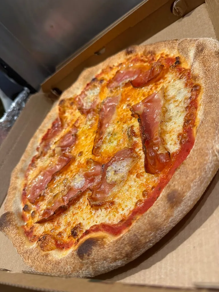 Speedy Pizza da miki_Paderno Franciacorta_slider_image_3