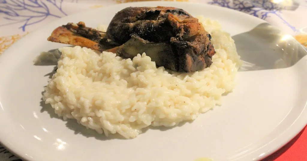 Menu_Bar Jonny_Paderno Ponchielli_image_2