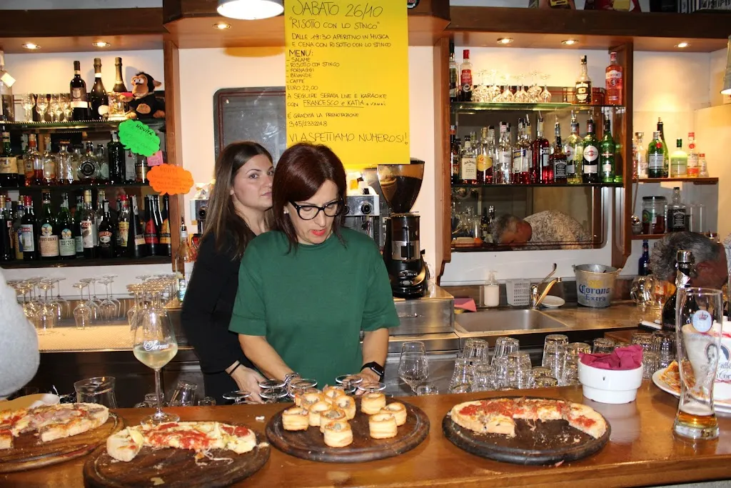 Menu_Bar Jonny_Paderno Ponchielli_image_9