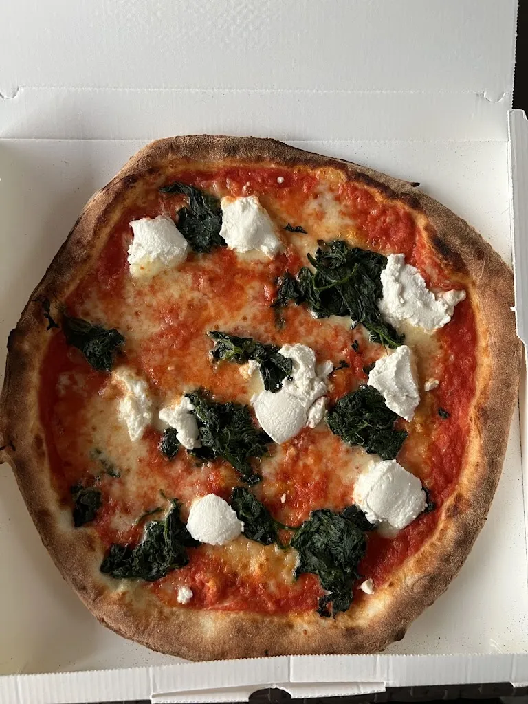 Pizza Del Sol Paladina - pizzeria d'asporto di Pirola Stefano_Paladina_slider_image_3