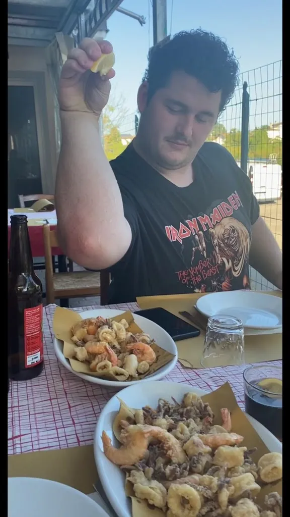 Leon Rampante Bar Pizzeria_Palazzo Pignano_slider_image_2