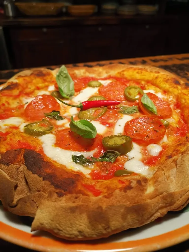 Fly & Drive Bar Pizza Mexican Restaurant_Palazzo Pignano_slider_image_3