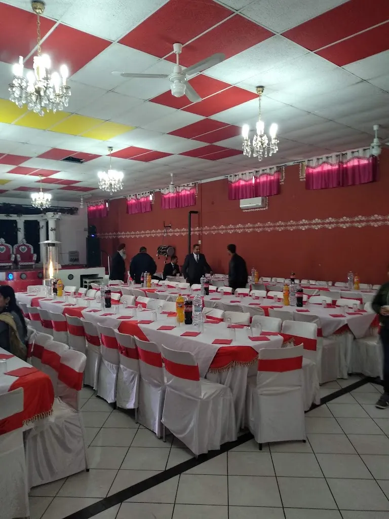 Saini palace bar & restautante indiano_Palidano_slider_image_1