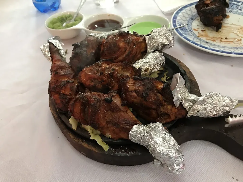 Saini palace bar & restautante indiano_Palidano_slider_image_2