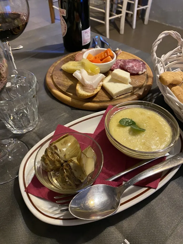 kridipat charoenchaipiyakul_Osteria la Vinaccia & Bonzoni_Parmezzana Calzana_review