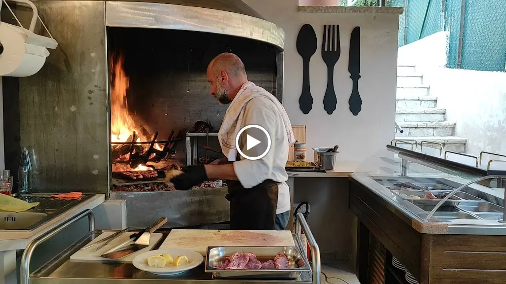 Osteria la Vinaccia & Bonzoni_Parmezzana Calzana_slider_image_2