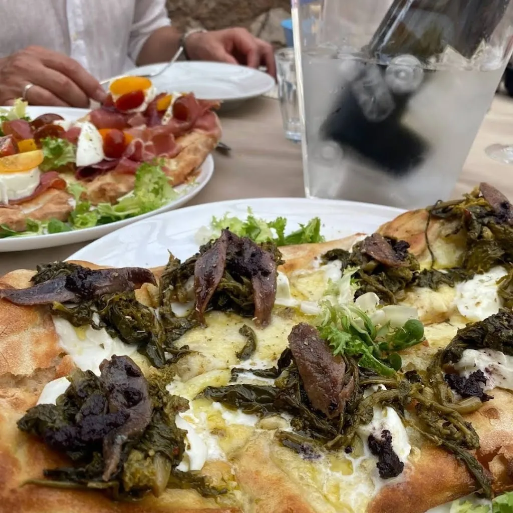 Osteria la Vinaccia & Bonzoni_Parmezzana Calzana_slider_image_3