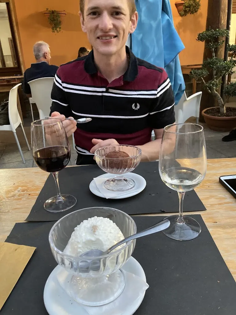 Amy Twomey-Wood_Danesi Luisa_Parzanica_review