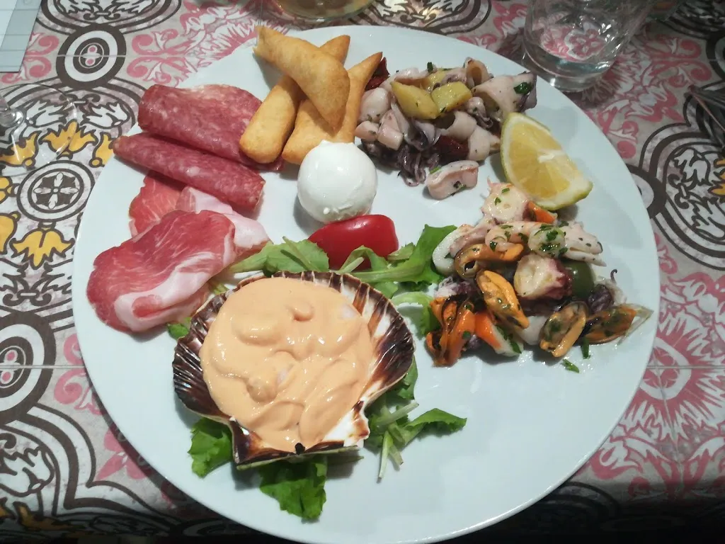 Menu_Pizzeria Spaccanapoli_Parona_image_6