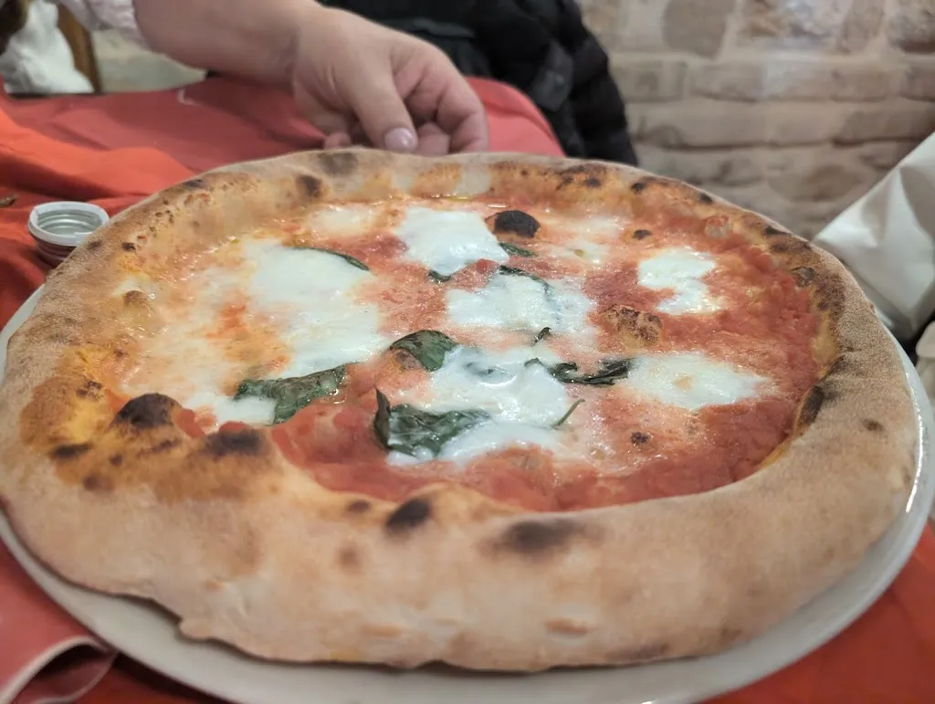 Scott Wagstaff_Nonname'_Capistrello_review