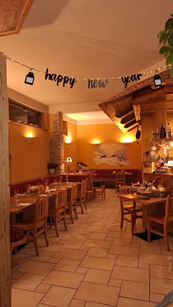 Ristorante Il Faggio Rosso - Baiedo _Pasturo_slider_image_1