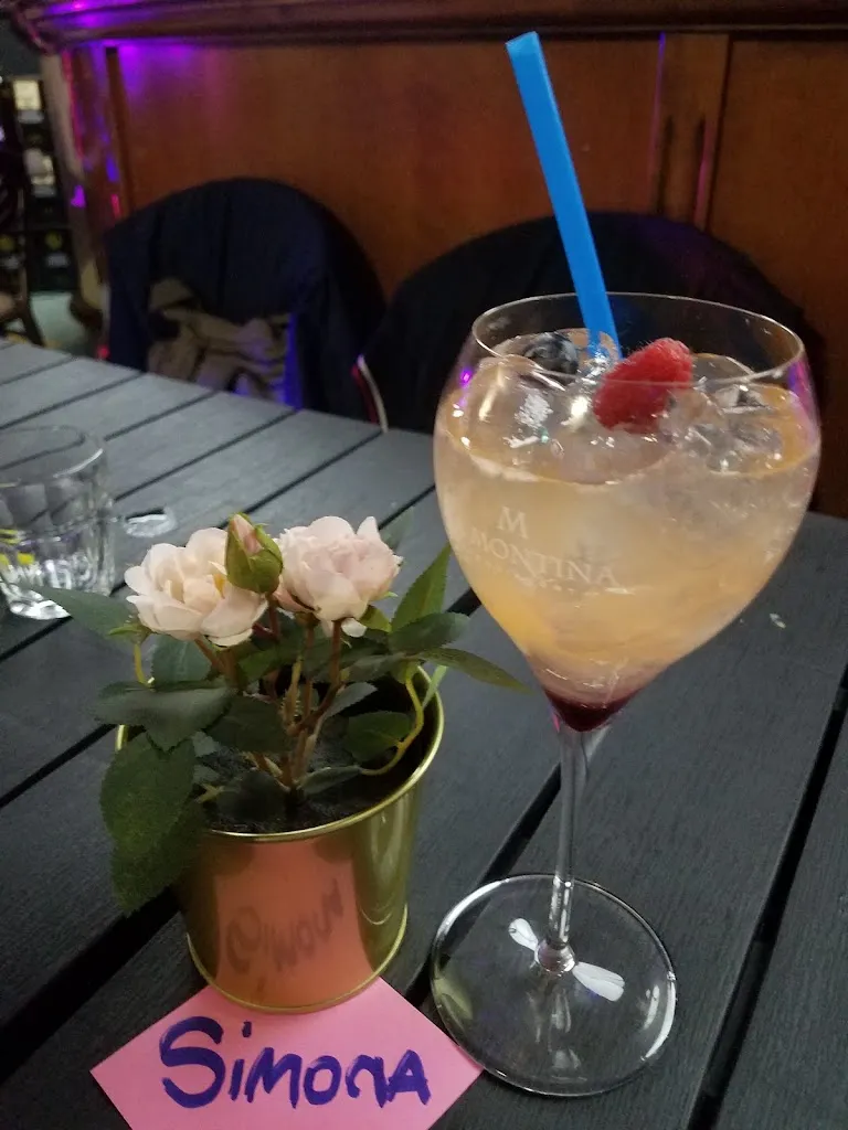 Menu_Bar Free Moment_Passirano_image_7