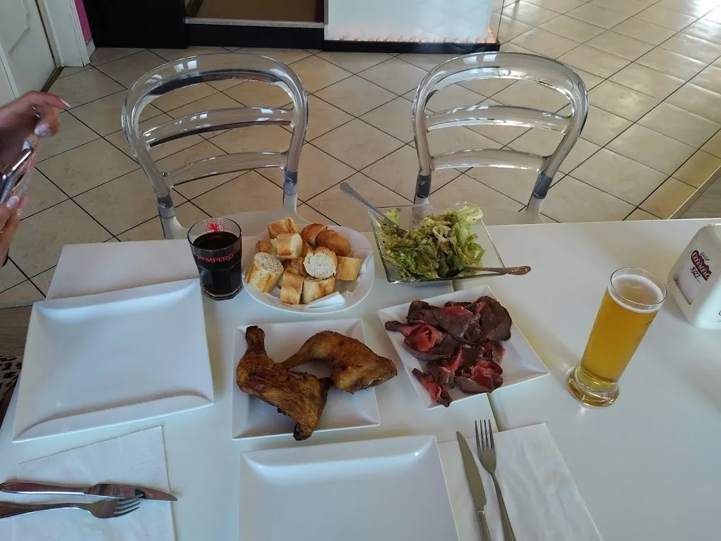 Le Pink Café_Pavone del Mella_slider_image_2