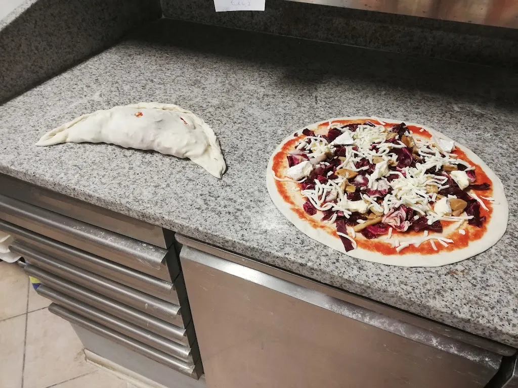 Menu_Pizzeria voglia de pizza_Pavone del Mella_image_9