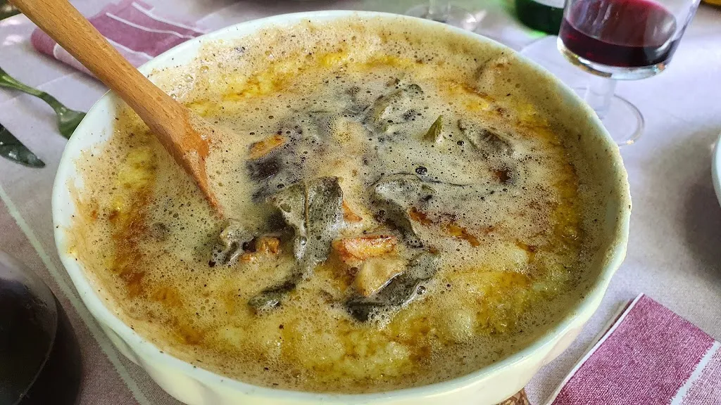 The Cá Vegia Farm_Pellio Intelvi_slider_image_3