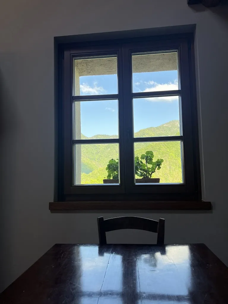 Captain Woodworking_Agriturismo Piane_Pertica Bassa_review