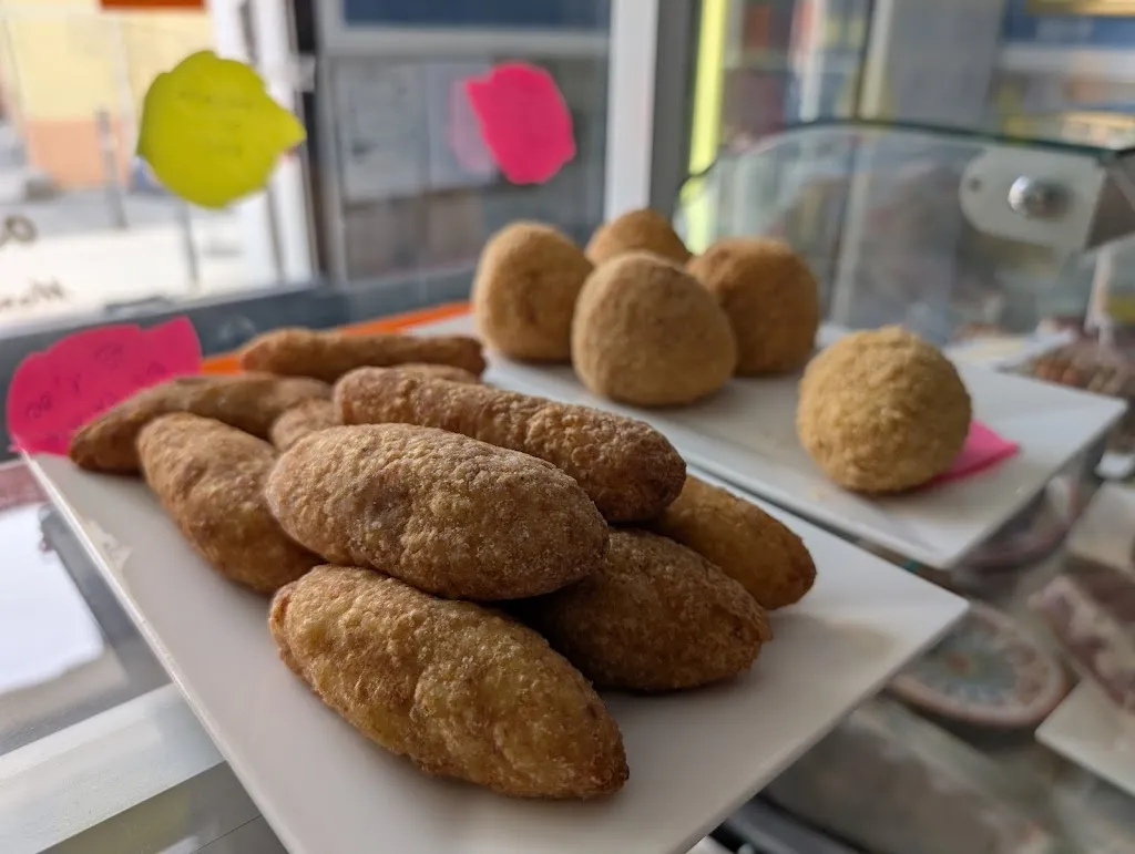 Pizza Mania_Piadena_slider_image_2