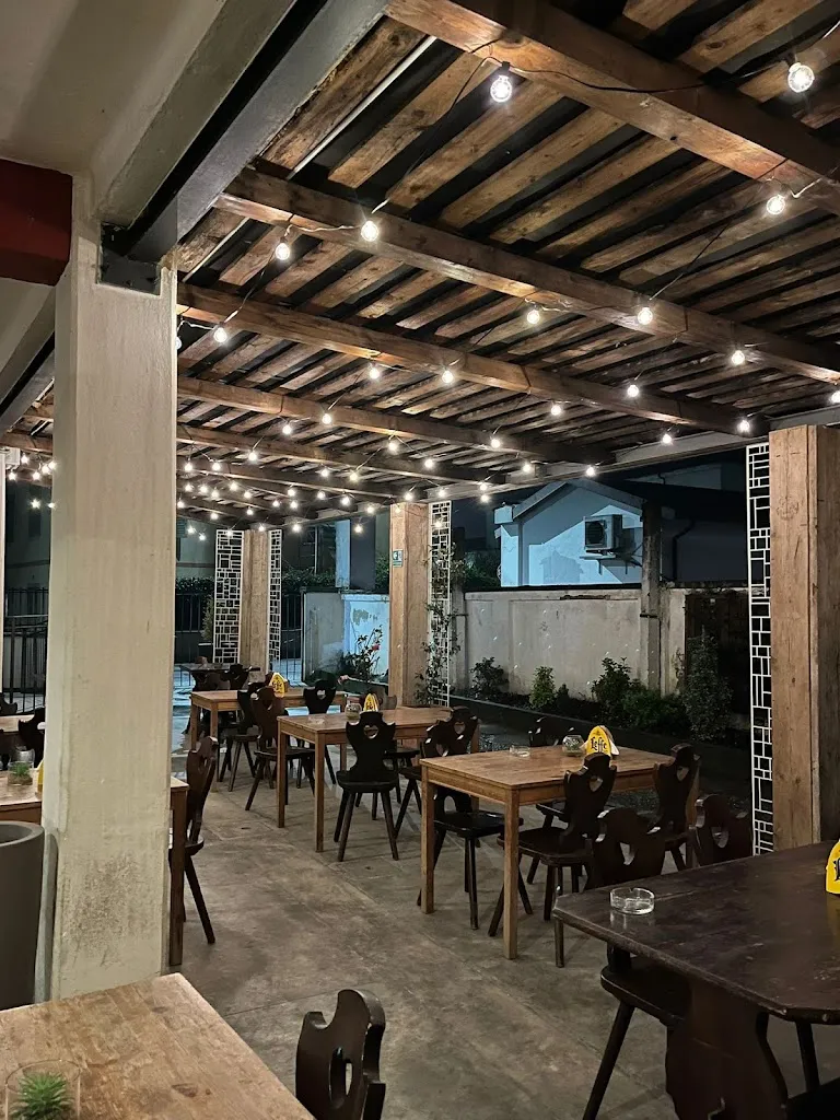 Bar Mati restaurant in Pianengo