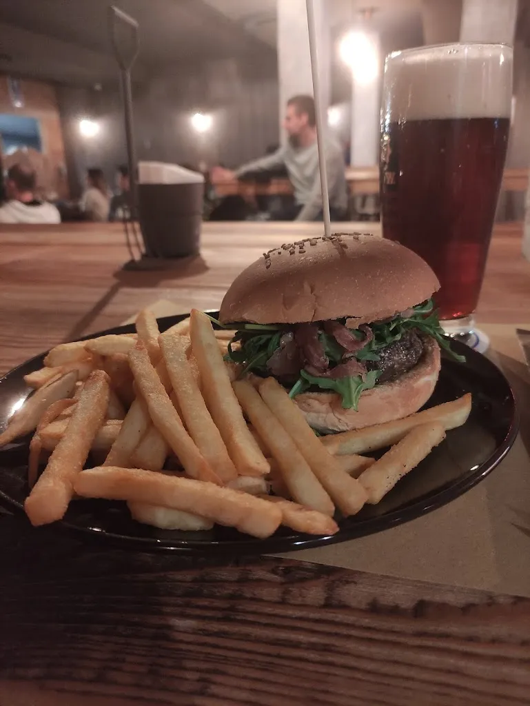 Marianna Lipani_El Paso Saloon_Pianengo_review