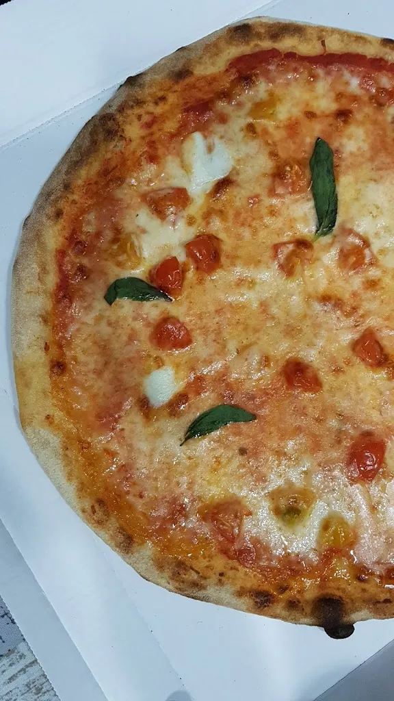 La Campanina - pizzeria d'asporto_Pianengo_slider_image_2