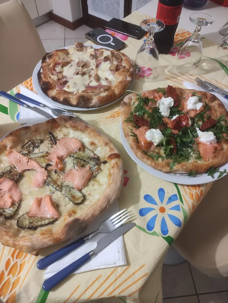 Artigiana Pizze_Pianengo_slider_image_2