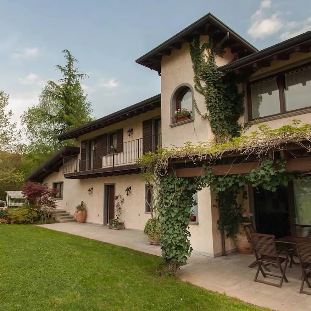 Il Noce Casa Vacanze e Home Restaurant restaurant in Pianico