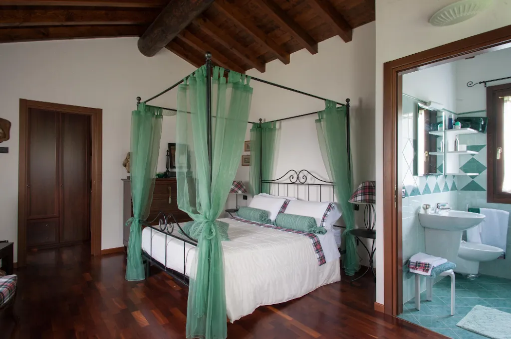 Il Noce Casa Vacanze e Home Restaurant_Pianico_slider_image_2