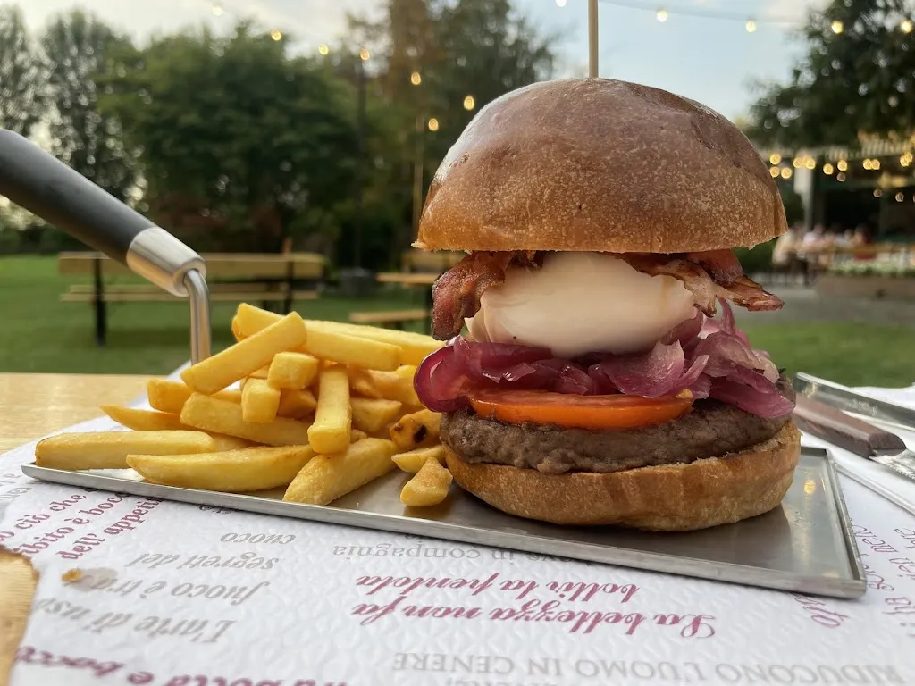 maria roxana calin_Tipico Food&Drink_Piario_review