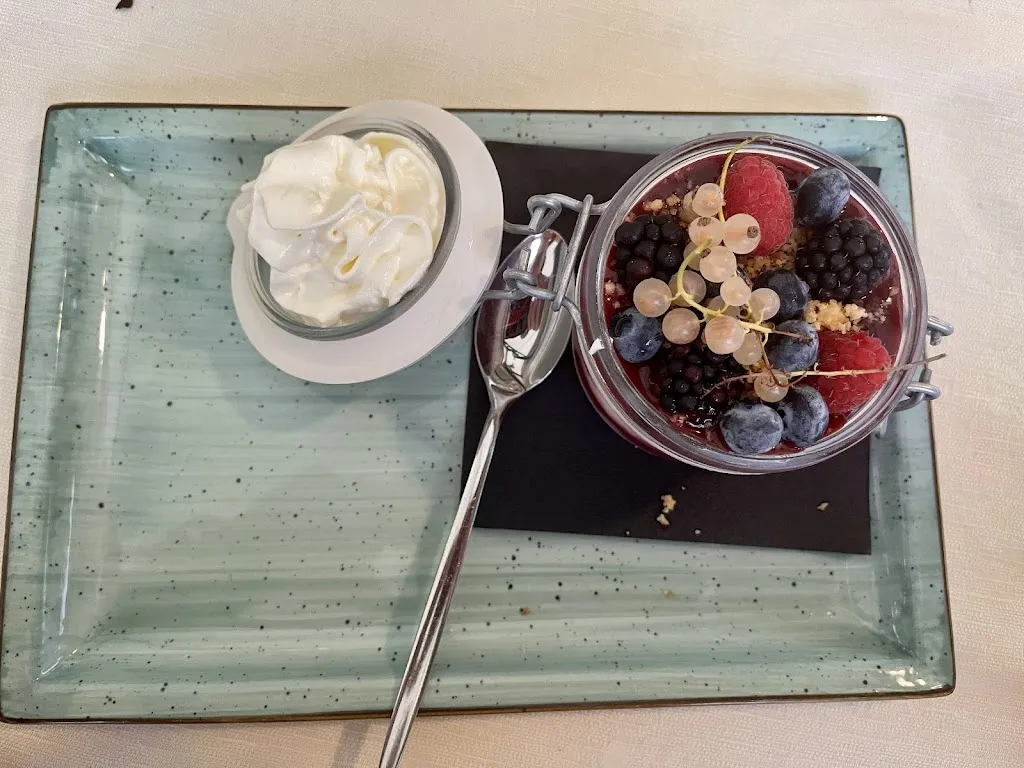 Camping girl_Ristorante La Torre_Piateda Centro_recensione