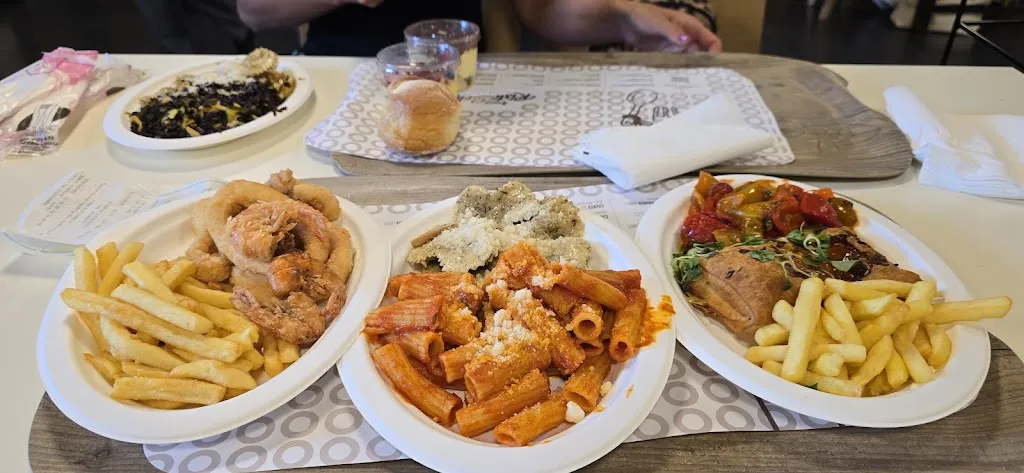 Paweł_Iperal RistoBar - Fuentes_Piantedo_review