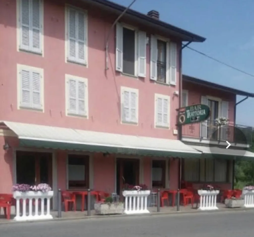 paolo pozzi_Bar Tabaccheria Trattoria Salvi_Pietra de' Giorgi_review