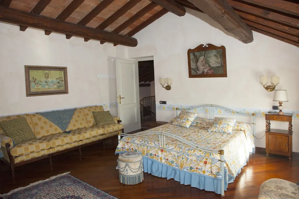 Tenuta Calcababbio_Pietra de' Giorgi_slider_image_2