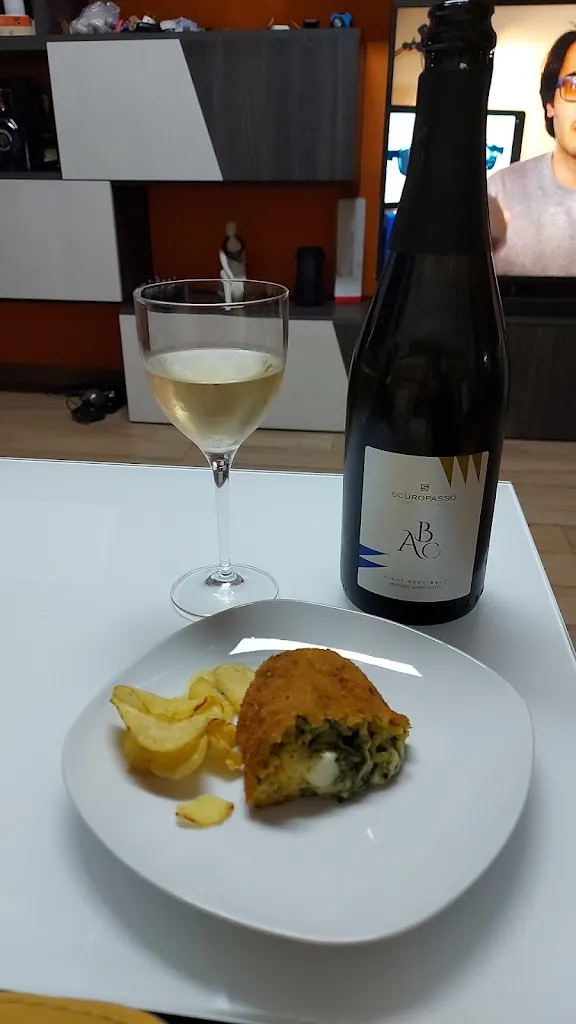 Gianfranco Gianfranco_Cantina Scuropasso_Pietra de' Giorgi_review